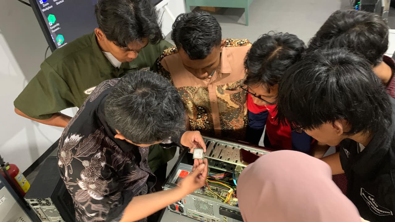 Kegiatan 13